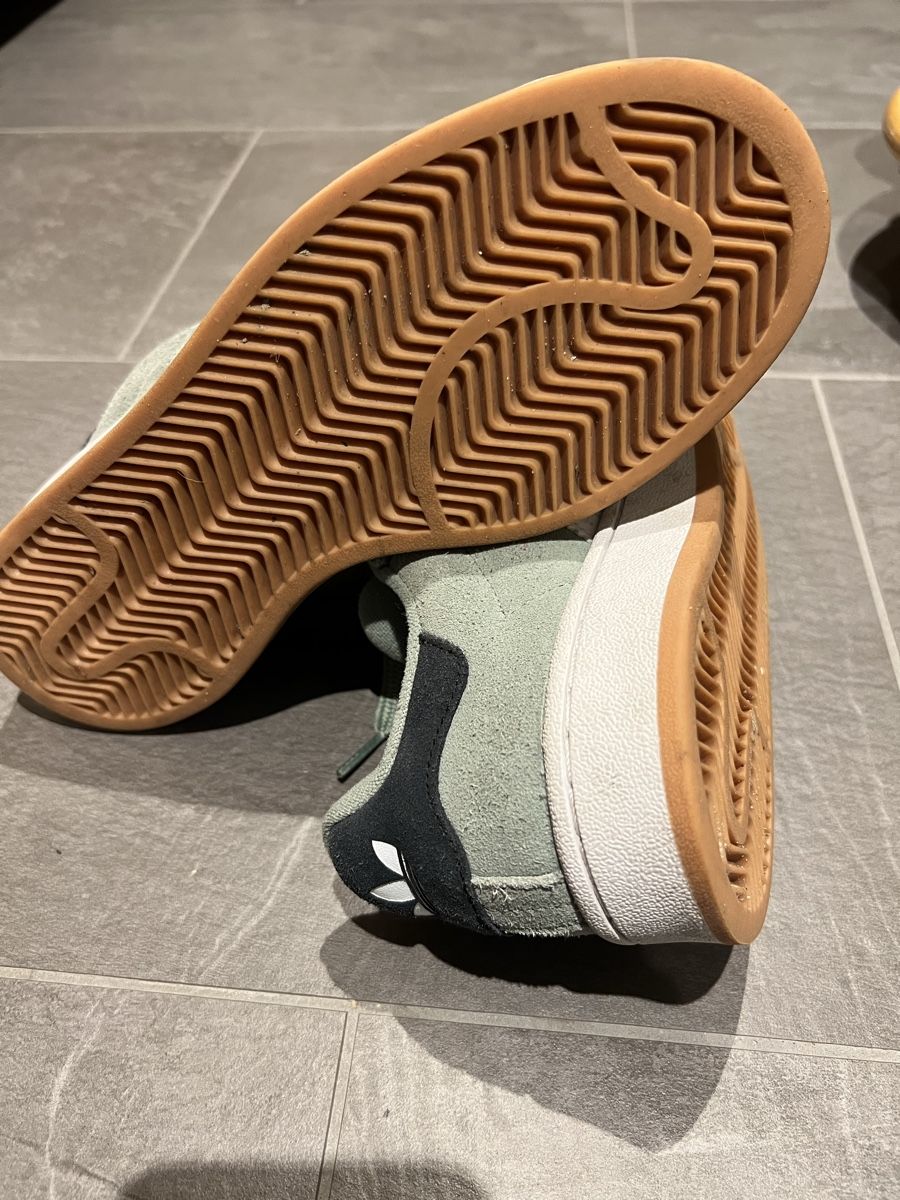 Adidas Scarpe da donna: Adidas Campus Schuhe Grösse 38   – Usato da Buttisholz venduto da mar_js92 1