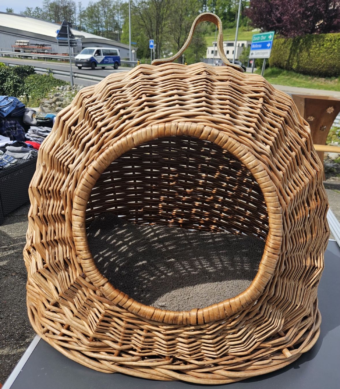 Niches, paniers: Katzenkorb – D'occasion à Wollerau par Gommi
