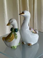 Porzellan-Gänse - „Das Ungleiche Paar“, Mehrfarbig/Gold 9cm