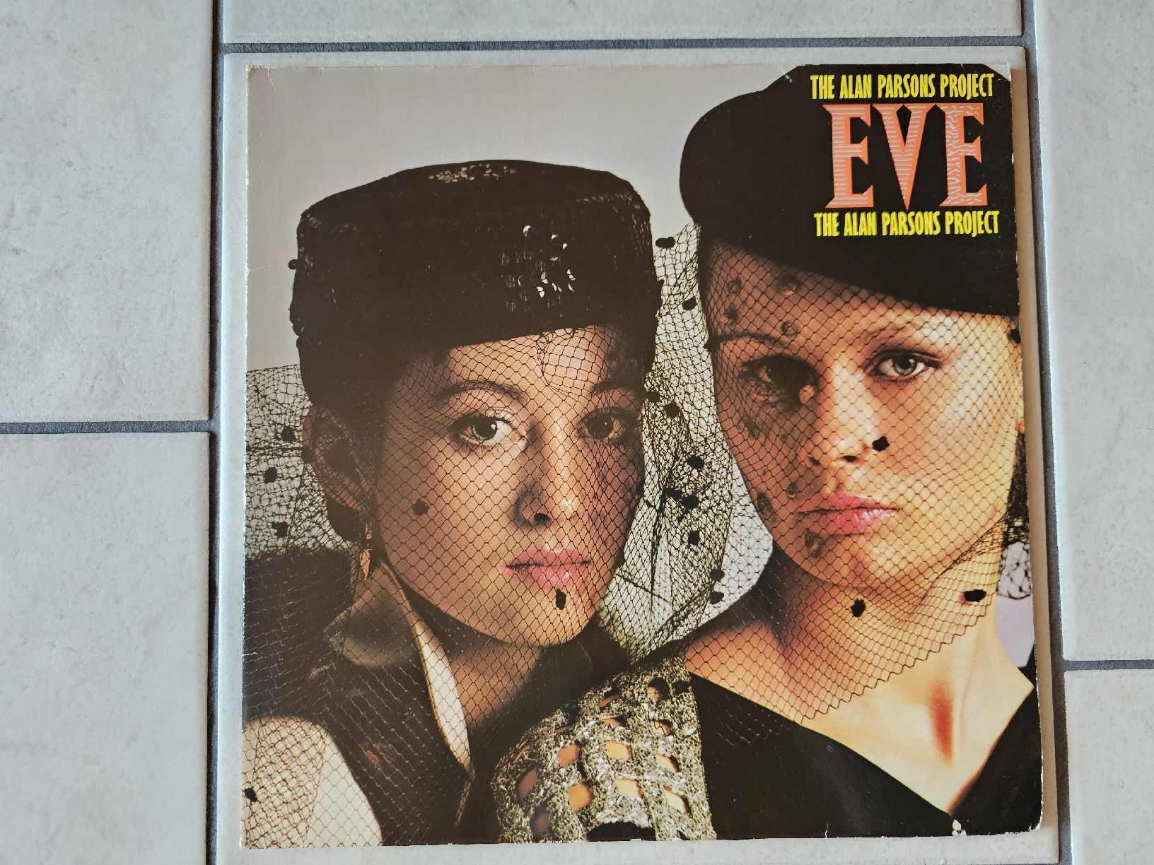 Dischi in vinile: The Alan Parsons Project  -  Eve  /  LP – Usato da Schneisingen venduto da backstore24