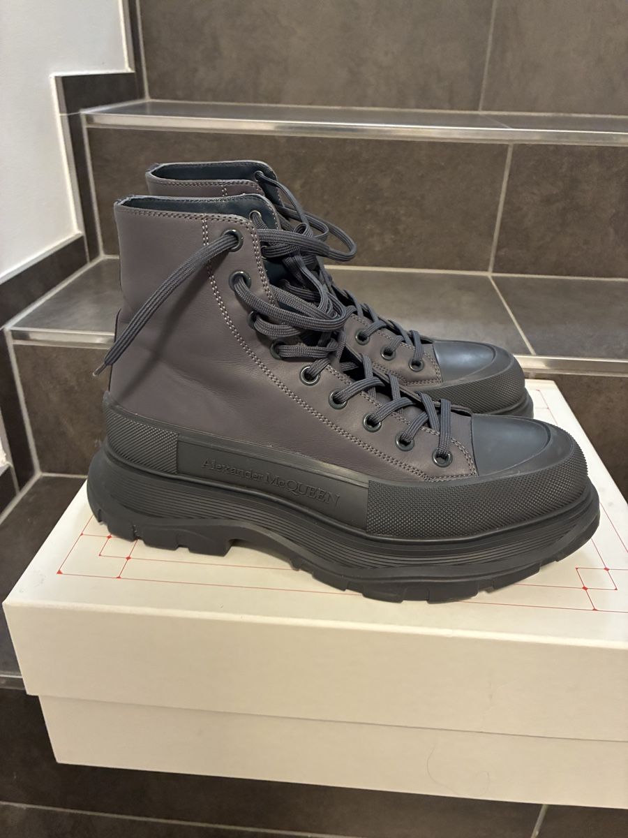 Alexander Mcqueen Scarpe da uomo: Alexander McQueen Tread Slick Boots, Grösse 44 – Usato da Liestal venduto da oro_g 6