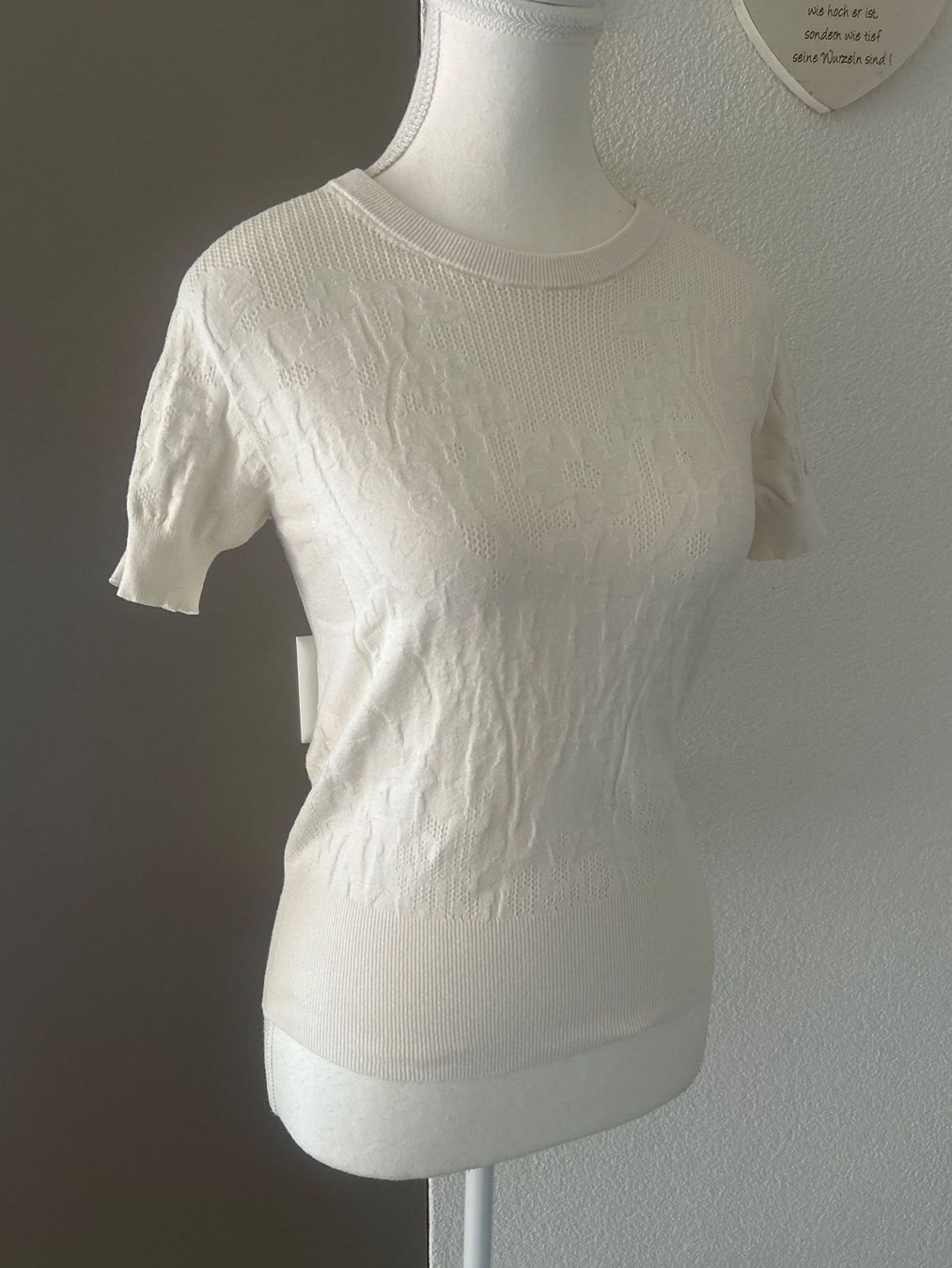 Twinset Maglioni & Felpe: Kurzarm Pullover Damen ecrufarbig von Twinset Milano Gr. S – Usato da Brunnen venduto da Nala2929 2