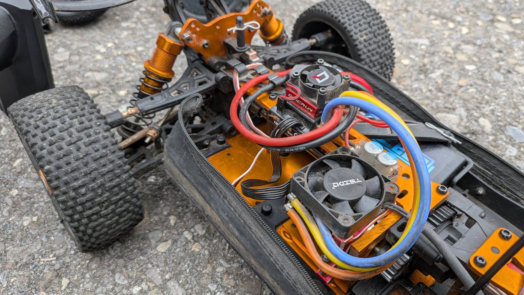 Modellismo RC: RC Buggy DHK Optimus 1:8 – Usato da Kriens venduto da Wero5 9