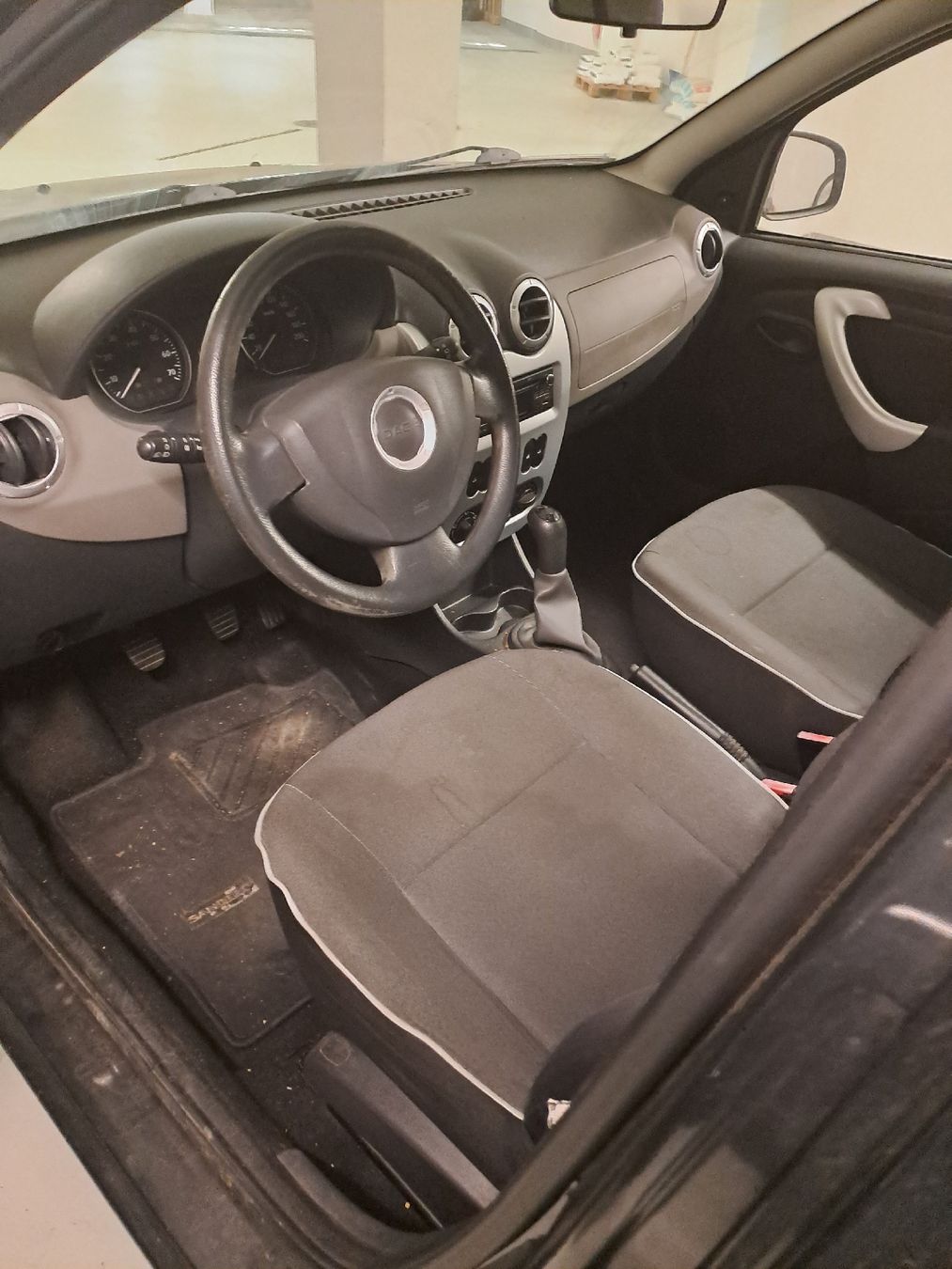 Dacia Autos: Dacia Sandero 1.4 used condition dark grey – D'occasion à Aarau par JSmvp 1