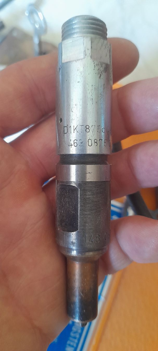 Sonstiges Fahrzeugzubehör: Einspritzdüsen – Gebraucht aus Nesslau von Pina 3
