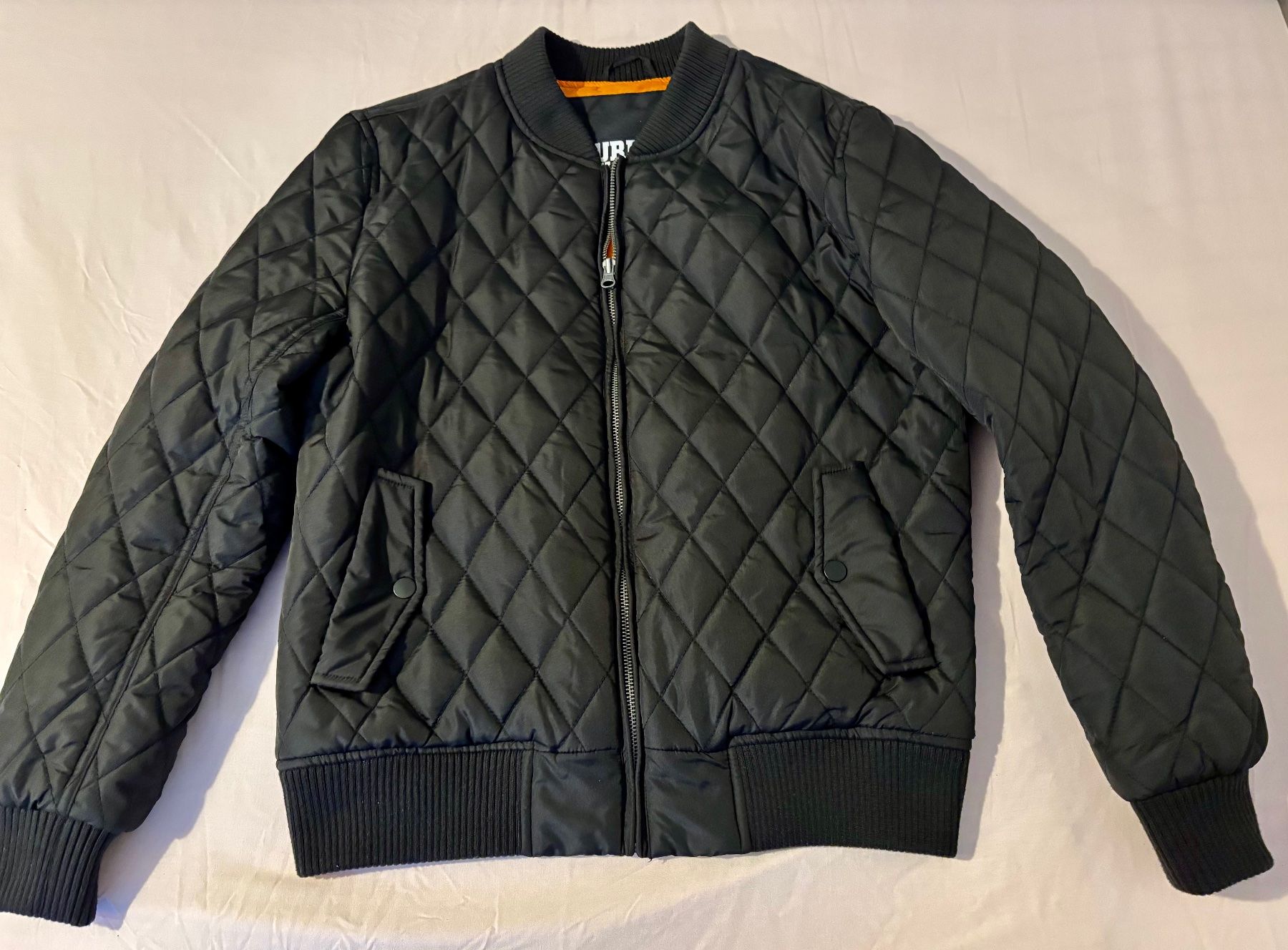 Urban Outfitters Jacken: Veste bomber noire Urban, taille L – Neu (gemäss Beschreibung) aus Losone von courrier 1