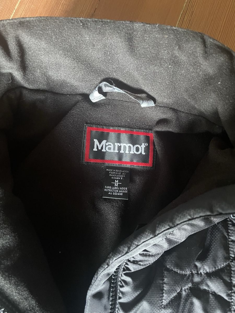 Marmot Jacken: Marmot Winterjacke schwarz – Gebraucht aus Zürich von balilife 1