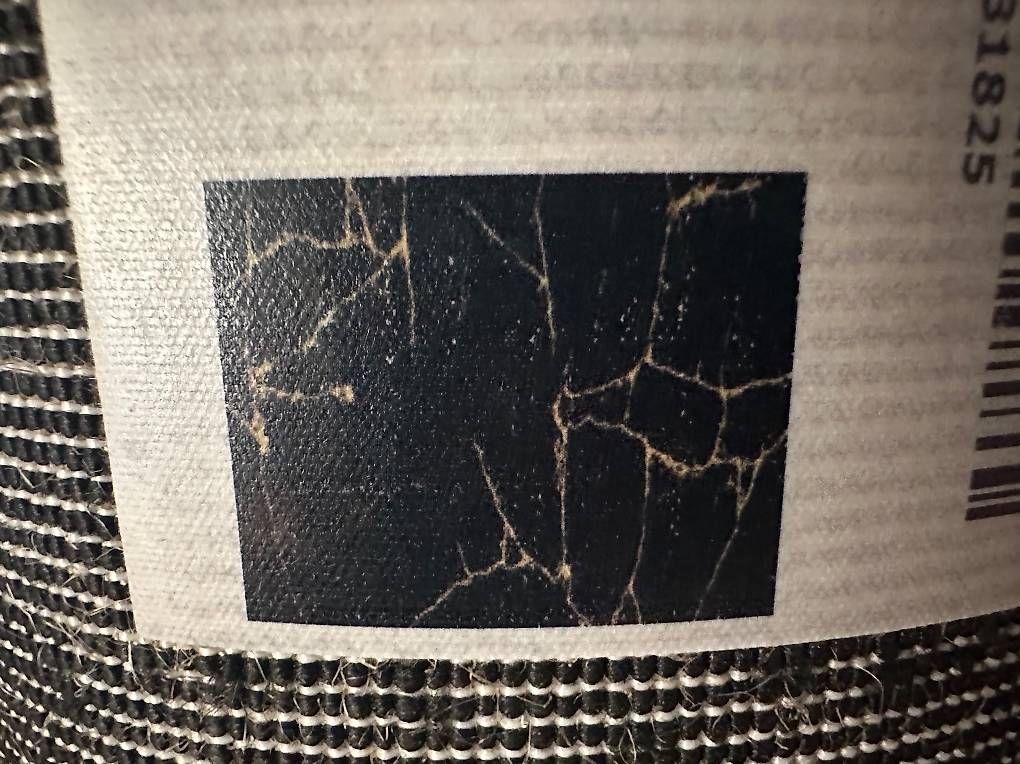 Tappeti: Teppich in schwarz mit gold – Usato da Fislisbach venduto da mir_6dyx 1