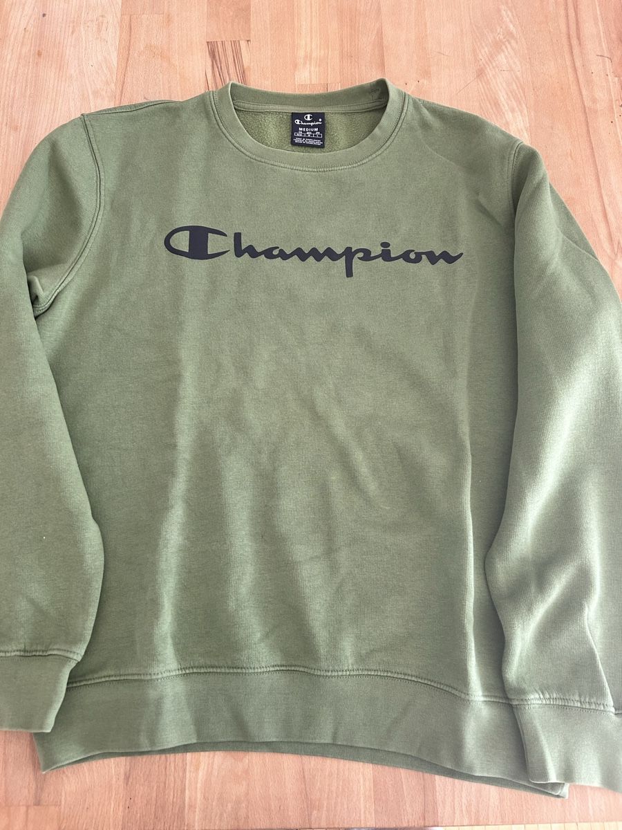Maglioni & Felpe: Champion Pullover – Usato da Flawil venduto da bridge28