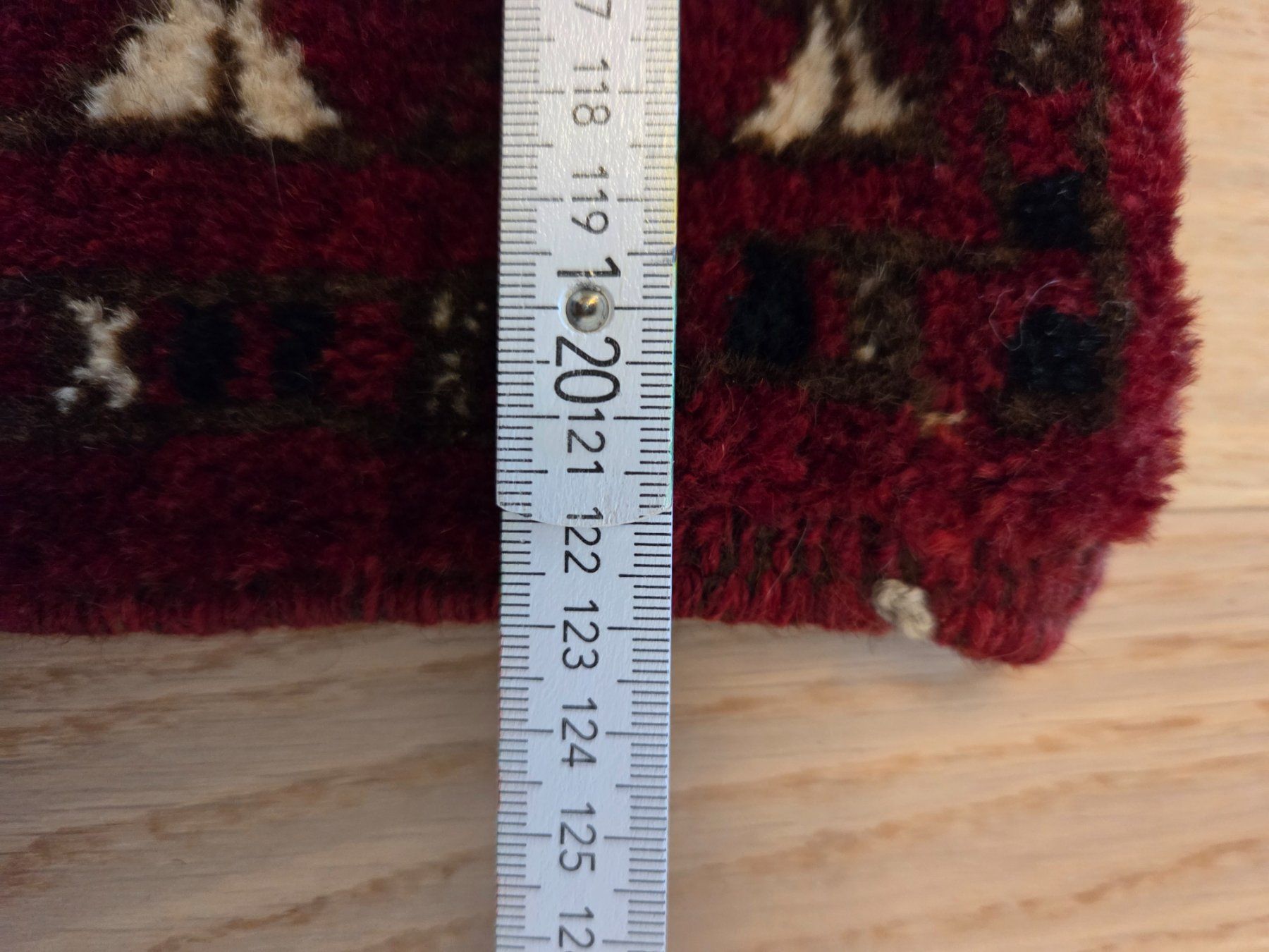 Tappeti: Wand-Orientteppich, Rot, mit Fransen mit Zertifikat SOV – Usato da Münchenbuchsee venduto da mon_9lgh 6