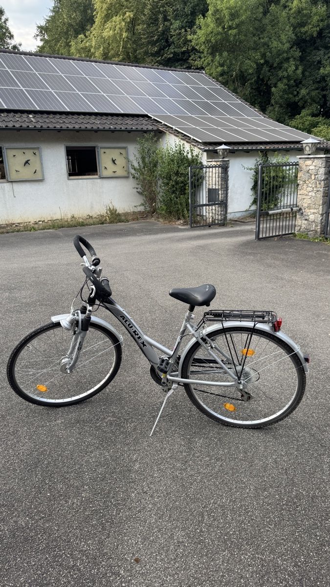 Vélos: Damen Fahrrad – D'occasion à Birsfelden par Vossi2 5