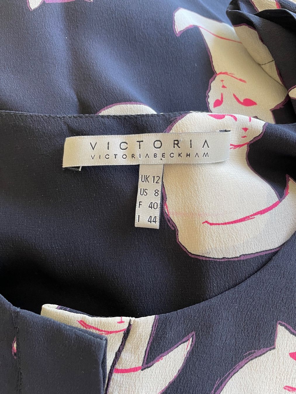Victoria Beckham Vestiti: Voctoria Beckham Kleid – Nuovo (secondo la descrizione) da Winterthur venduto da 19.19 9