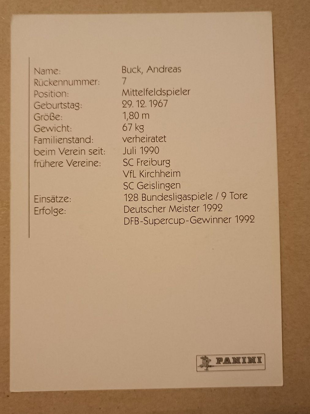 Autografi: Andreas Buck - handsignierte VfB Stuttgart Autogrammkarte – Usato da Menziken venduto da Artographs 1