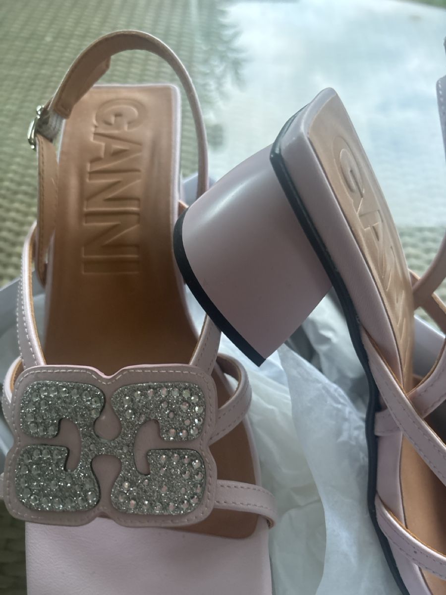 Scarpe da donna: Neu Marke Gianni 38 rosa – Nuovo e nell'imballaggio originale da Kreuzlingen venduto da boston010 1