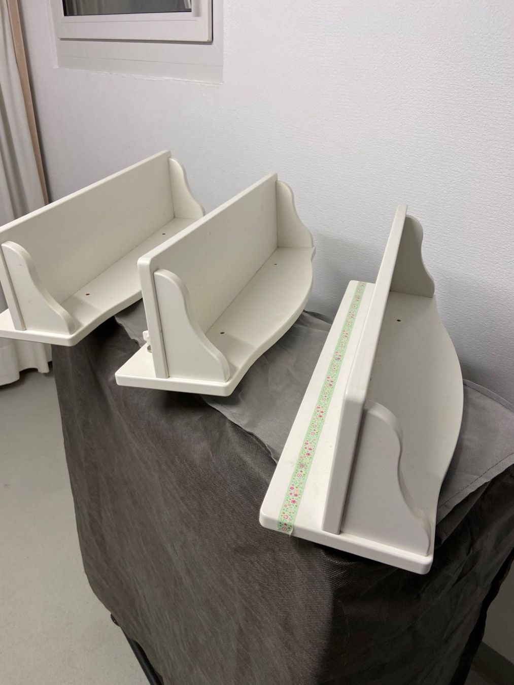 Ikea Garderobe: IKEA Kindergarderoben 3 Stk. GRATIS – Gebraucht aus Wald ZH von Dorita777777 2