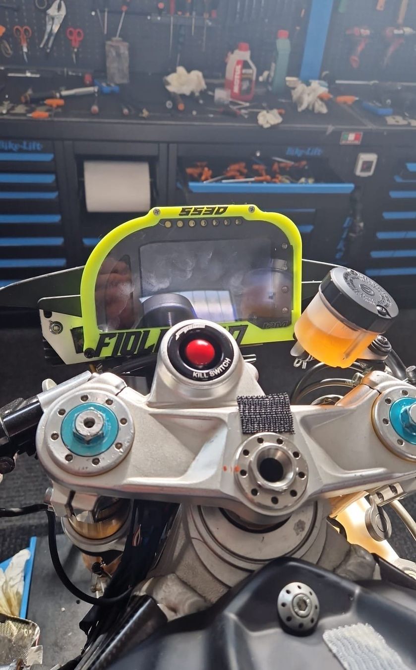 Aprilia Strada: Rennstrecke RSV4 RF – Usato da Chur venduto da Fiolli 4