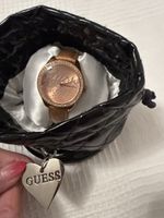 NEU***GUESS DAMEN UHR***ROSA GOLD***SPEZIELL***