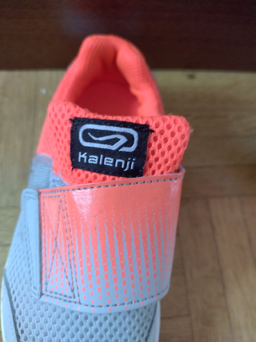 Scarpe per ragazzi: Kinderturnschuhe Kalenji Gr. 29 – Usato da Olten venduto da kate202122 1