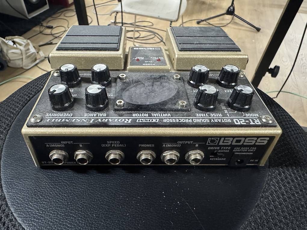 Roland Musikinstrumente: Boss RT20 Rotary Sound Processor Pedal – Gebraucht aus Zürich von tuffcookie 2