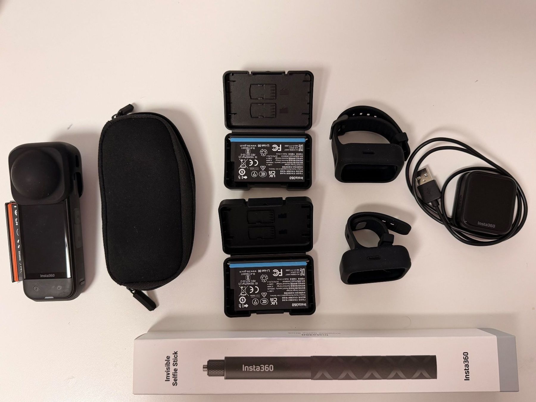 Insta360 Action Cam: insta360 X5 mit 3 Akkus und Remote Control – D'occasion à Uhwiesen par mic_l98n