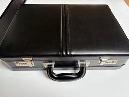 Aktenkoffer in Schwarz