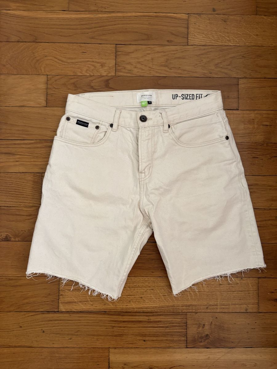 Quiksilver Jeans: Quicksilver Shorts (Grösse 30) – Usato da Zürich venduto da Iannis_Albert