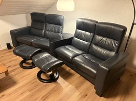 Stressless 4er Sofa mit Hocker