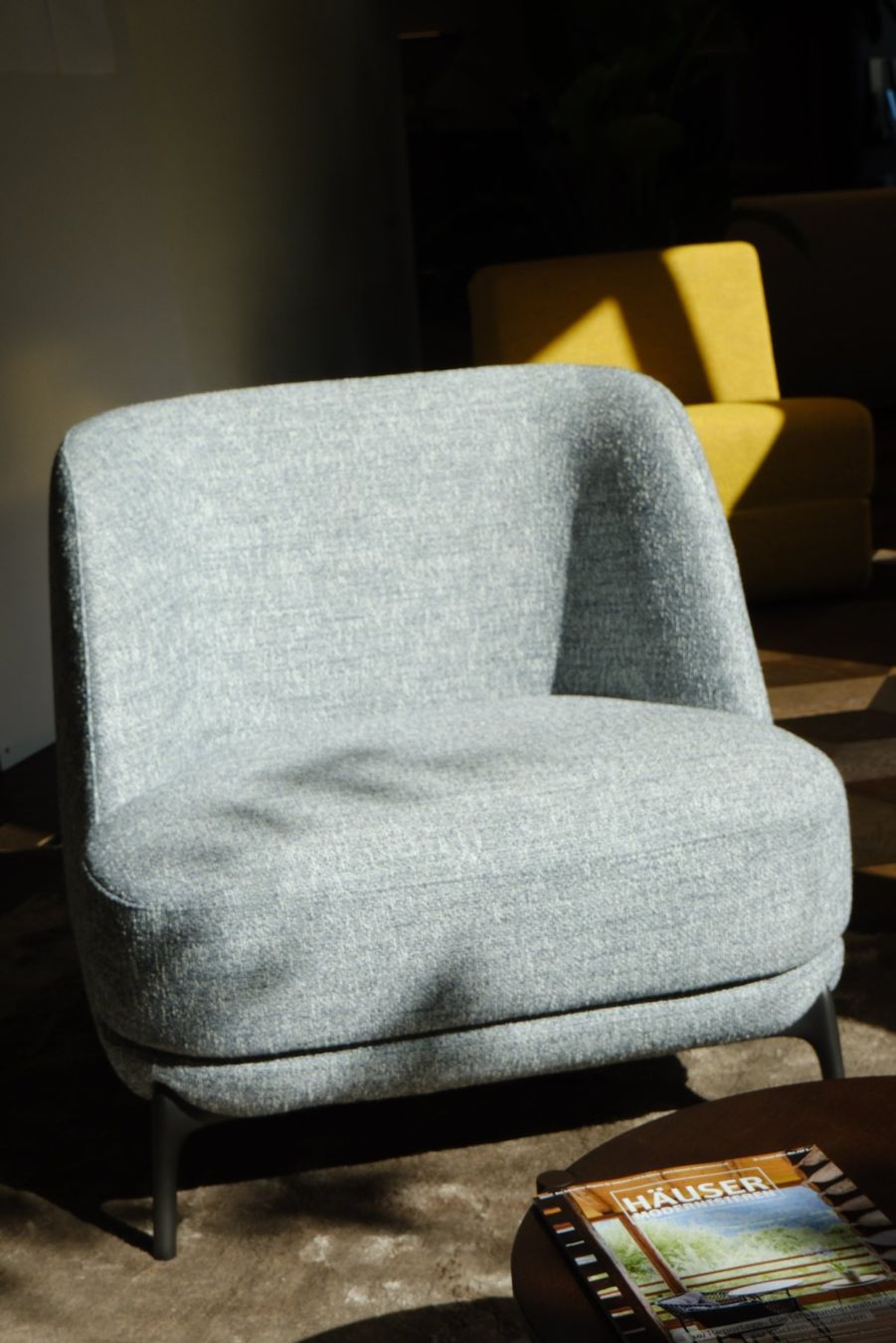 Sessel: Sessel Velvet - Novamobili – Neu (gemäss Beschreibung) aus Cham von BeyondDesign 1