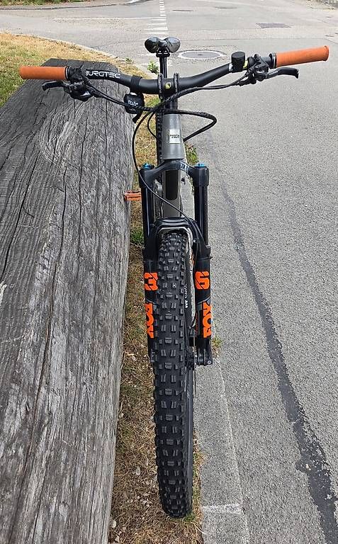 Santa Cruz Biciclette: VTT Santa Cruz Hightower – Usato da Nyon venduto da cbureau29 3