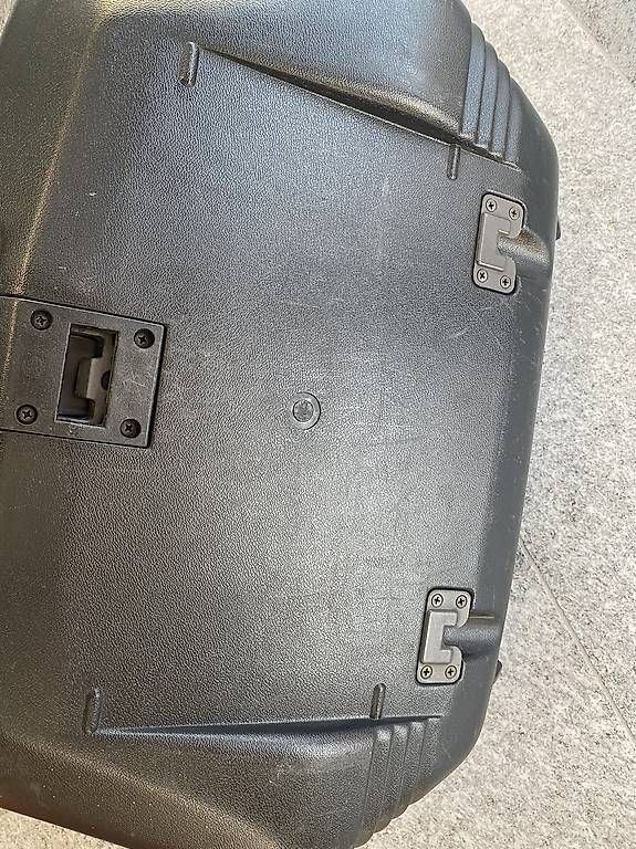 Givi Topcase: GIVI Topcase – Gebraucht aus Kriens von Mombasa2 3