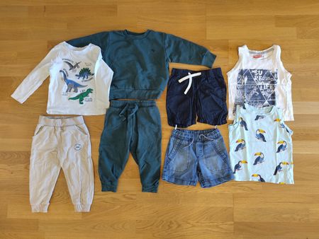 Kleiderpaket Grösse 92