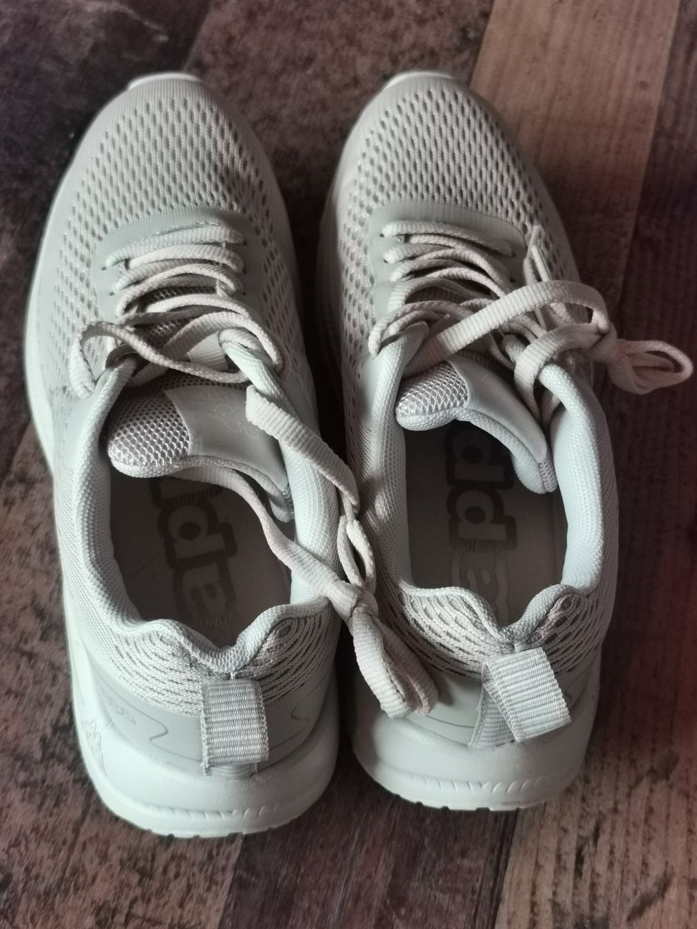 Kappa Scarpe da donna: Kappa Sneaker Beige Grösse 38 / 24.3 cm – Nuovo (secondo la descrizione) da Fischbach-Göslikon venduto da PitBullDoll 5