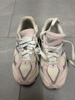 New Balance 9060 Pink Turnschuhe