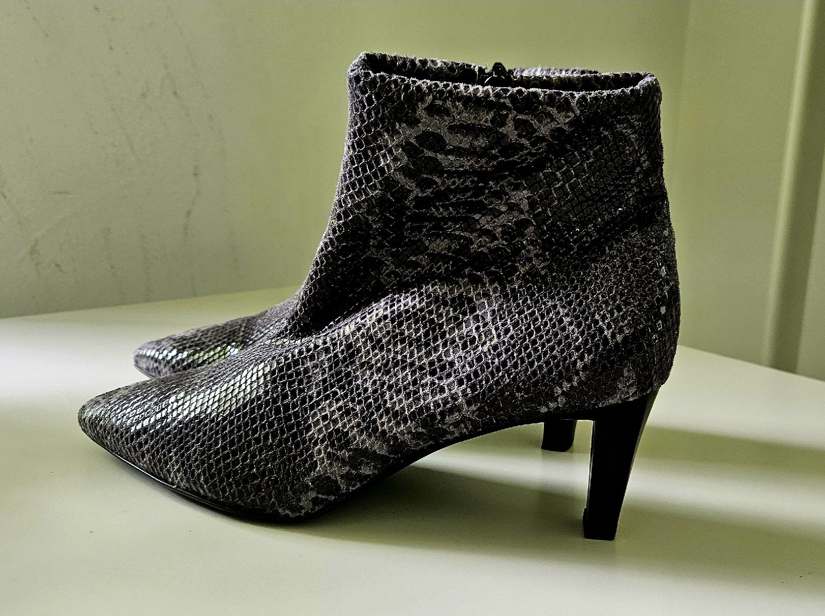 Kaiser Scarpe da donna: Peter Kaiser Stiefeletten – Usato da Dübendorf venduto da mutti66