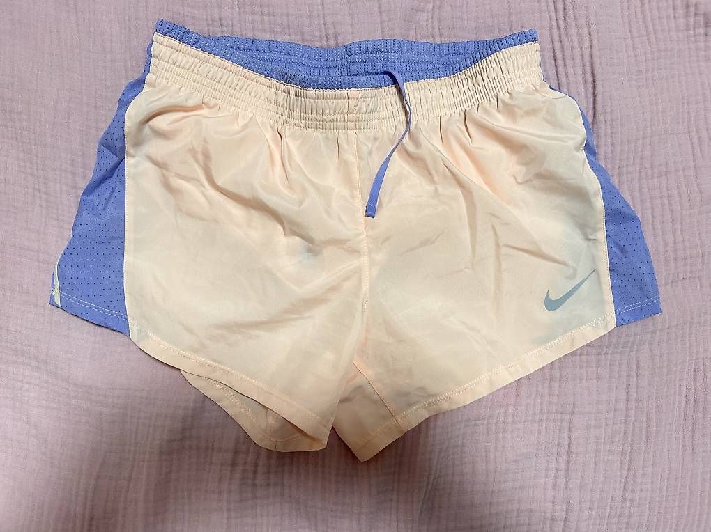 Pantaloni: Nike Laufshorts, Größe: S – Usato da Zürich venduto da ruh_qrn7 1