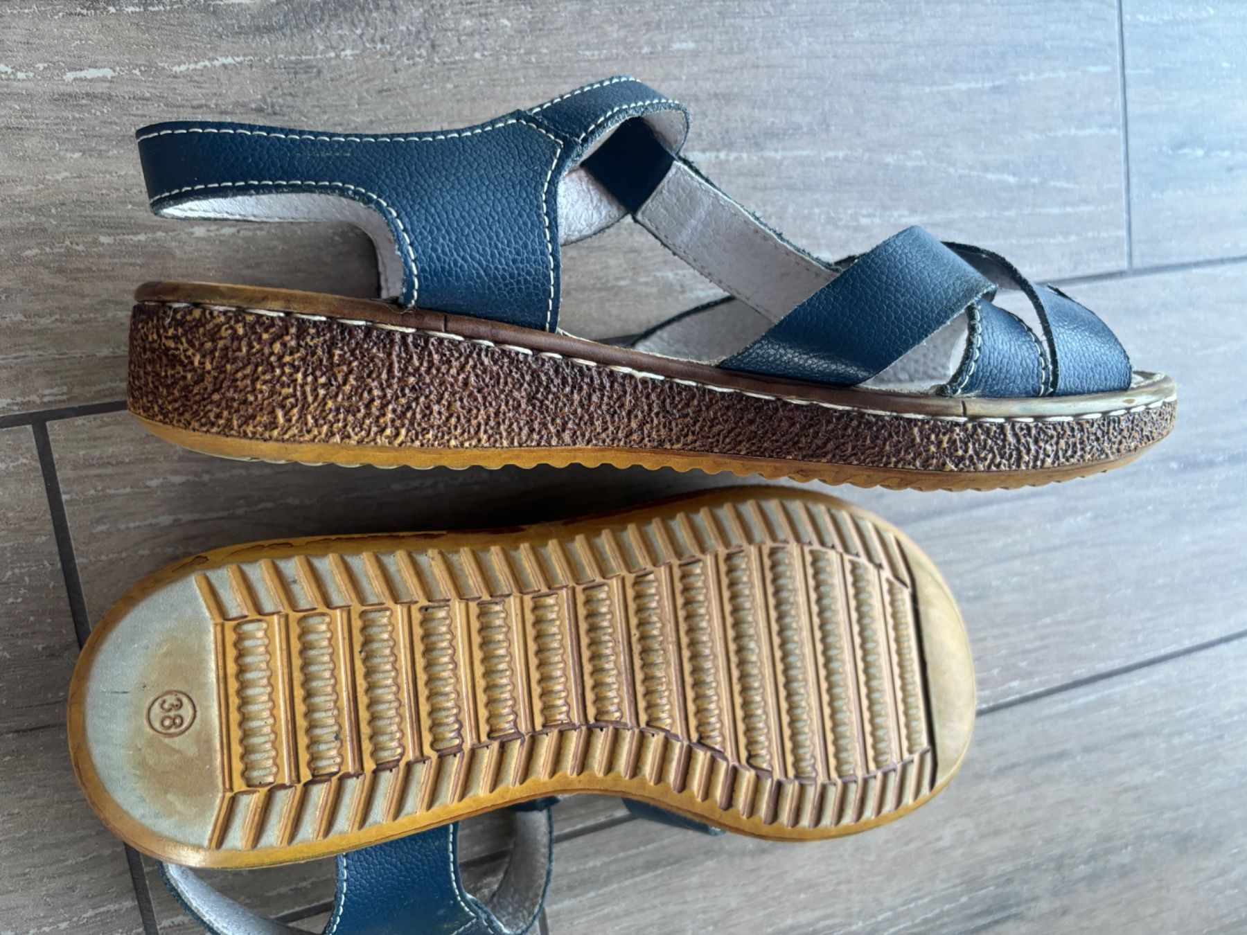 Scarpe da donna: 38_echter Leder – Usato da Versegeres venduto da kista 2