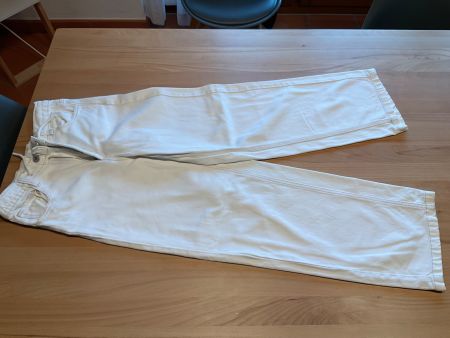 Baggy Jeans Skinny von Zara Grösse 164 beige