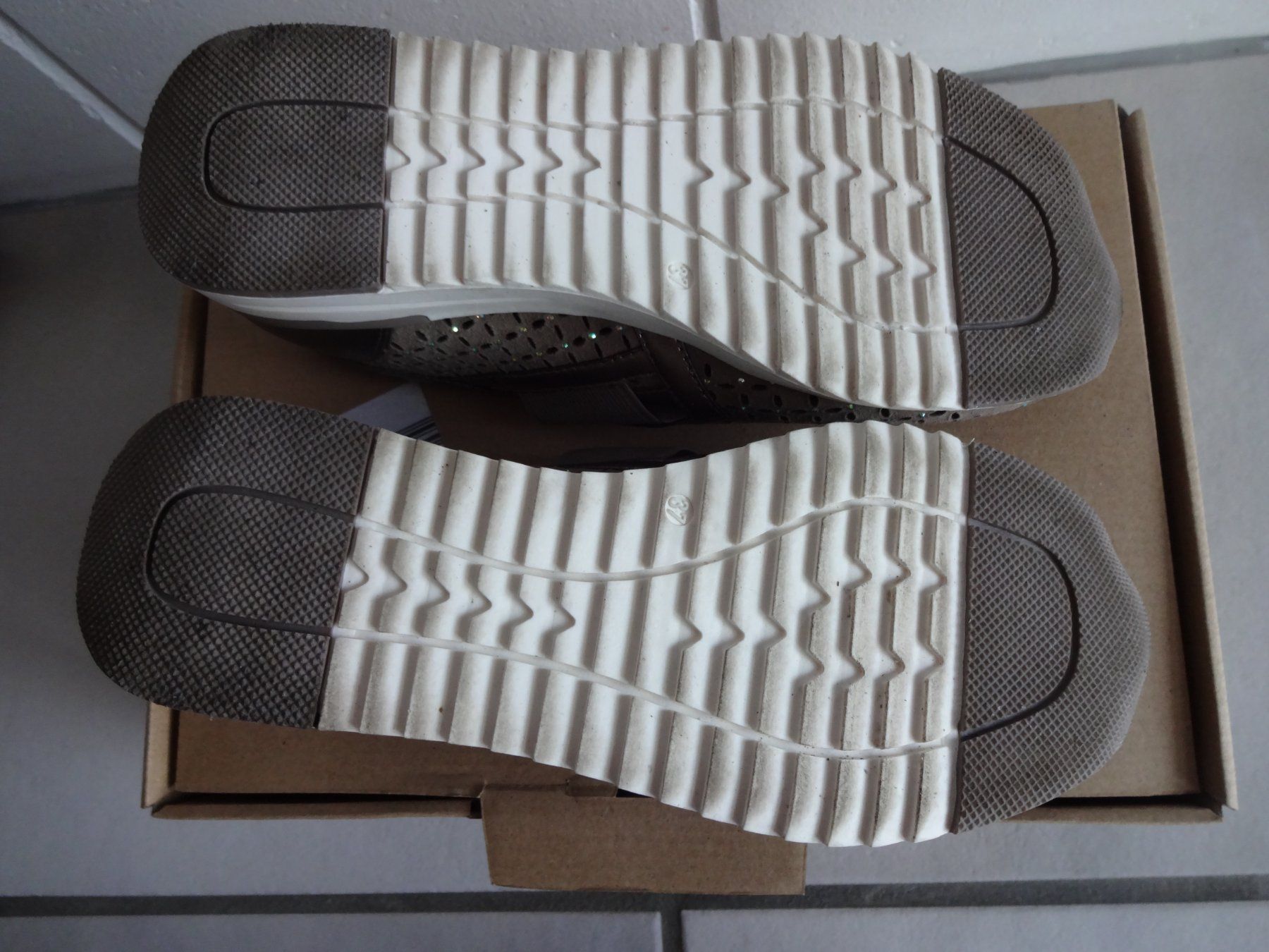 Scarpe da donna: * Caprice Slipper * – Usato da Reigoldswil venduto da arosa05 8