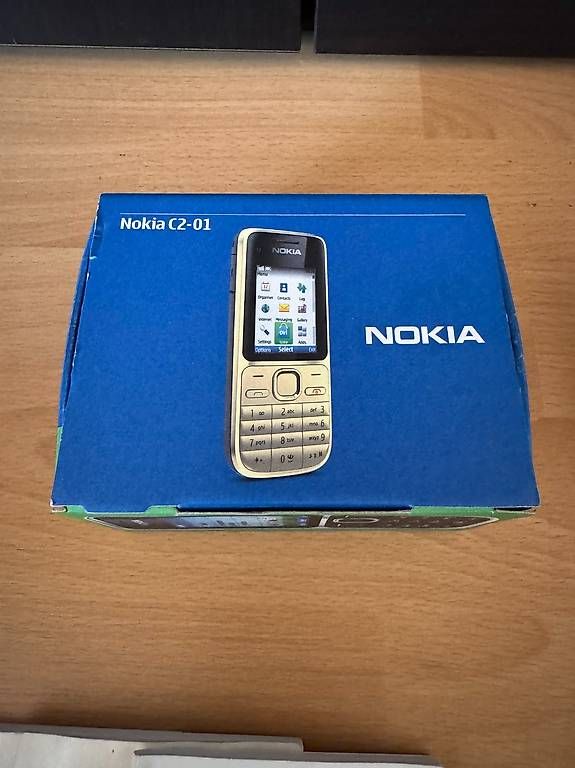 Nokia Portables: Nokia C2-01  Complet avec boîte et chargeur – D'occasion à Engollon par Winters91 3