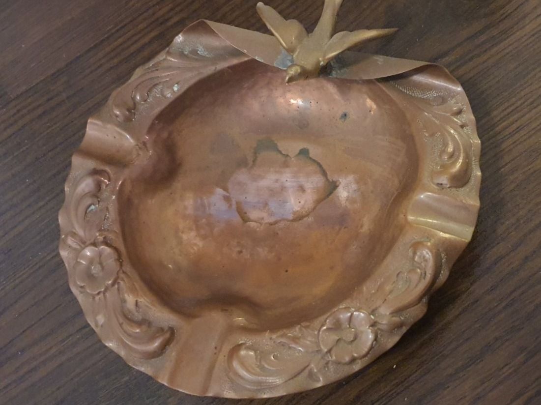 Portacenere: Kupfer Aschenbecher Jugendstil – Usato da Baden venduto da swiss-alps