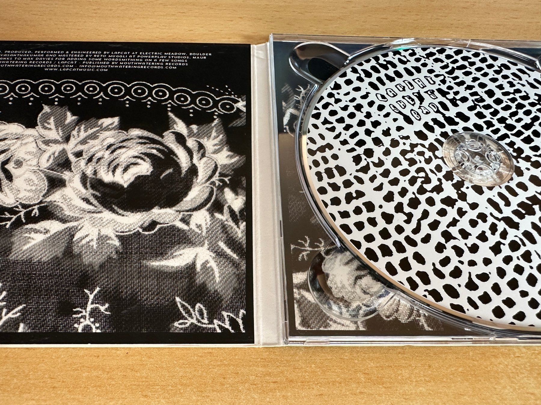 CD: Lapcat – She's Bad – Usato da Rikon im Tösstal venduto da Alpenmutz 2
