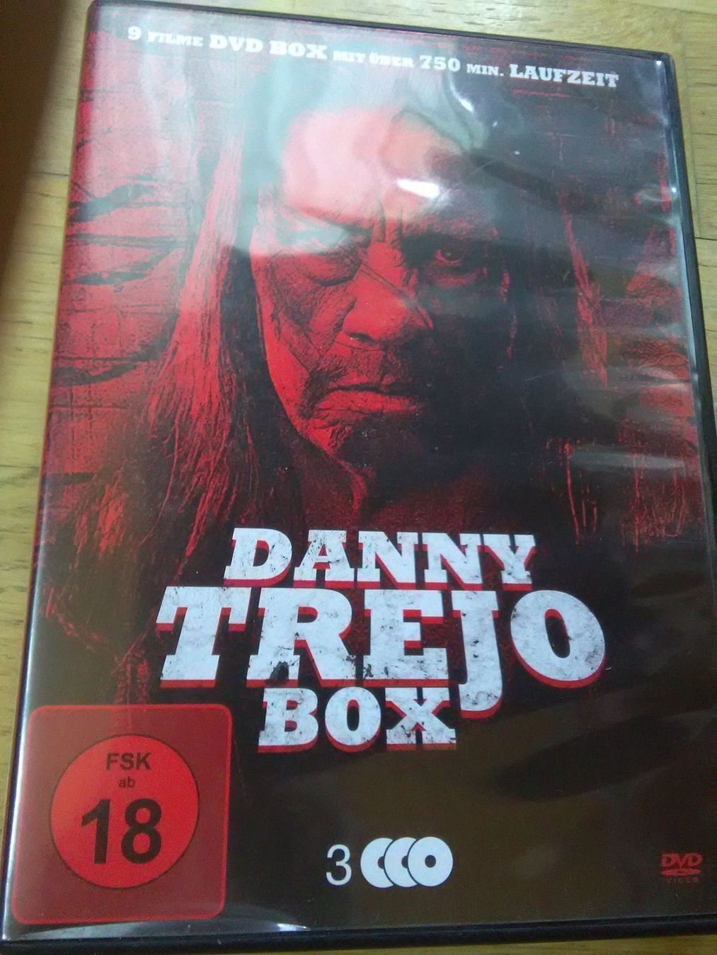 Tutti i DVDs: Danny Trejo Box -  (3 DVD's) – Usato da St.Galllen venduto da elkaphone
