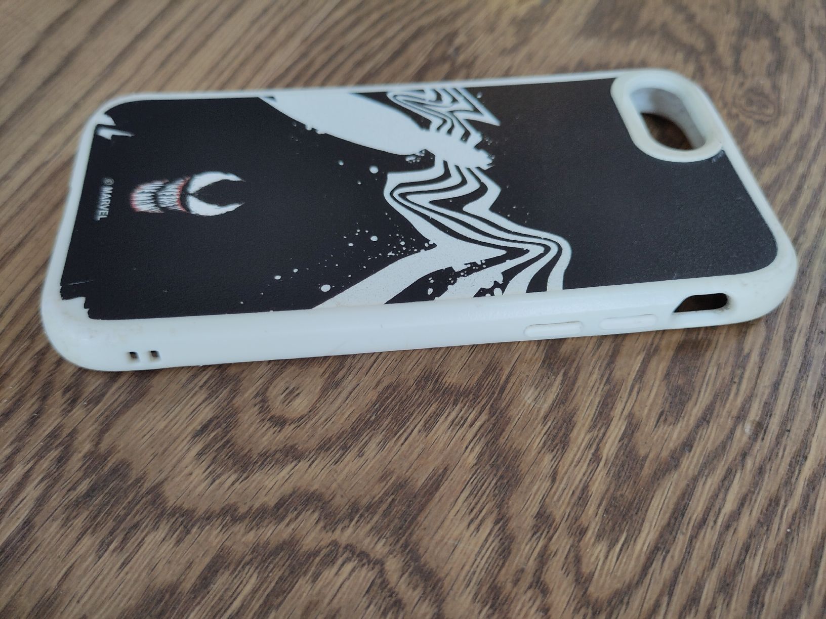 Apple Telefoni cellulari / Smartphones: Handyhülle iphone 8 – Usato da Affoltern am Albis venduto da T.i.d.e 1