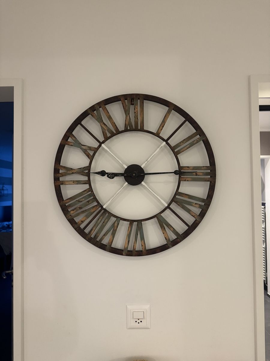 Maisons du monde Stand- & Wanduhren: Grosse Wanduhr im Vintage-Look  – Gebraucht aus Bonstetten von VCLS