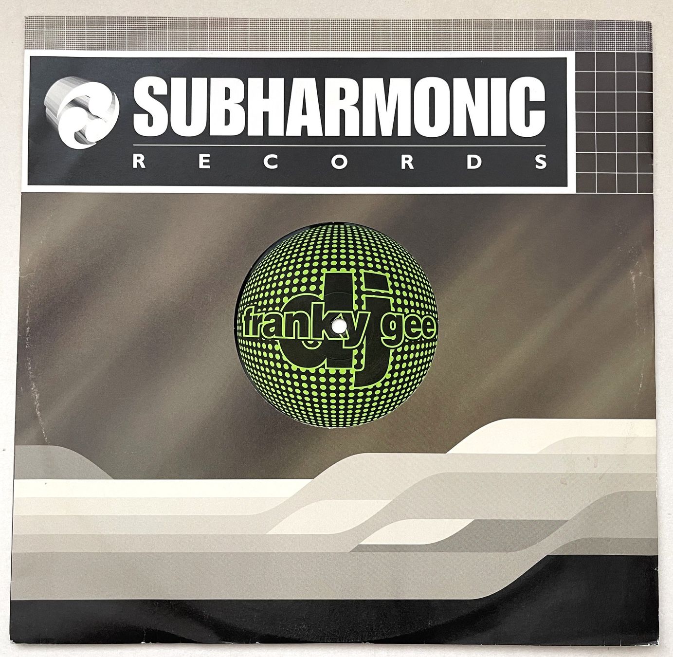 Dischi in vinile: DJ Franky Gee - SUBHARMONIC RECORDS - VINYL – Usato da Oftringen venduto da Vucki