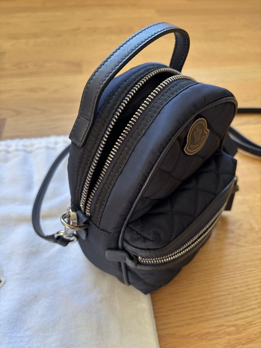 Moncler Sacs femmes: Moncler Mini-Tasche  – Neuf avec emballage d'origine à Zürich par luc_hx6g 2