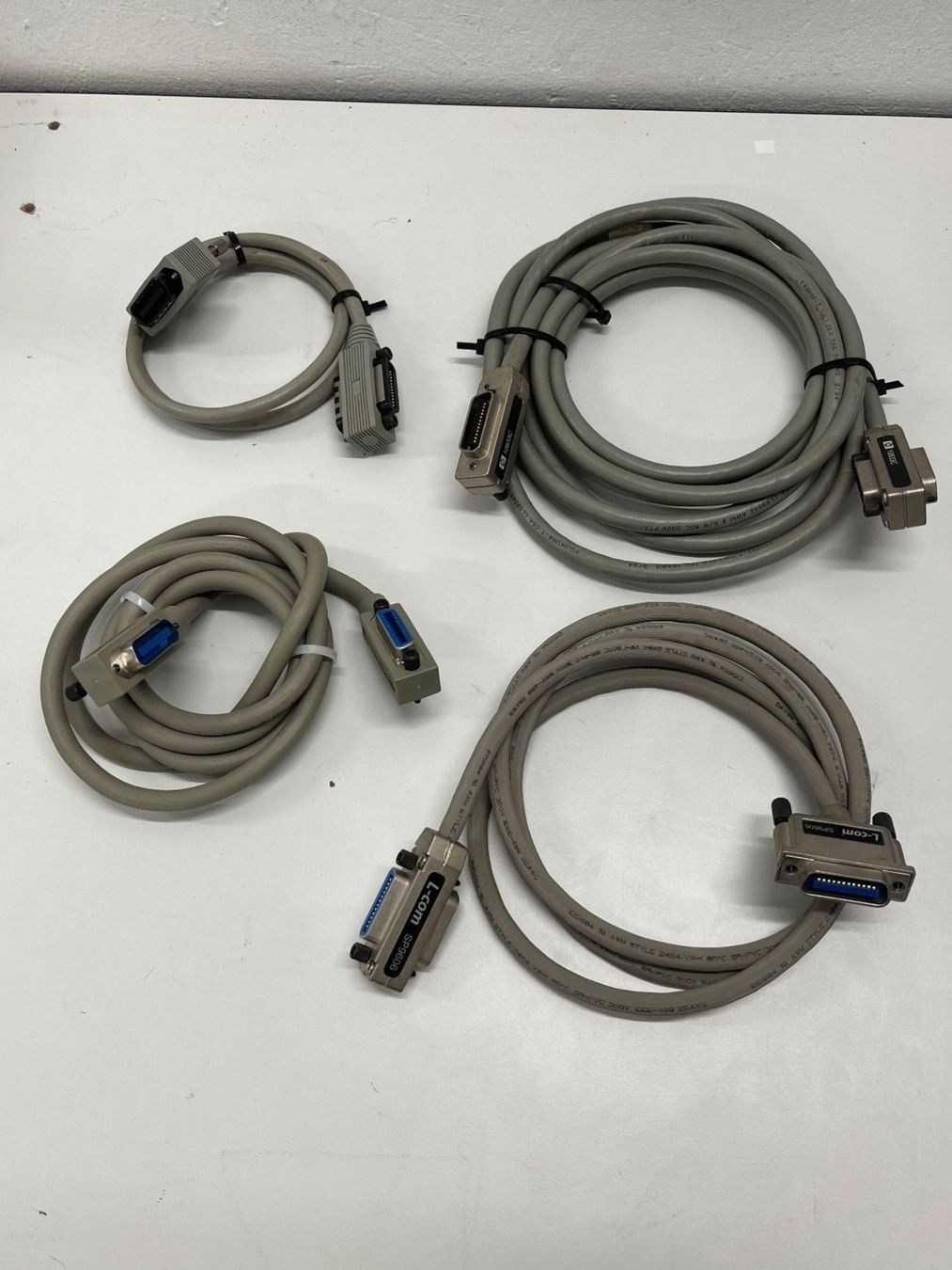 Accessori da laboratorio: Set 4 GPIB Kabel IEEE488 – Usato da Niederdorf venduto da LeptonAG