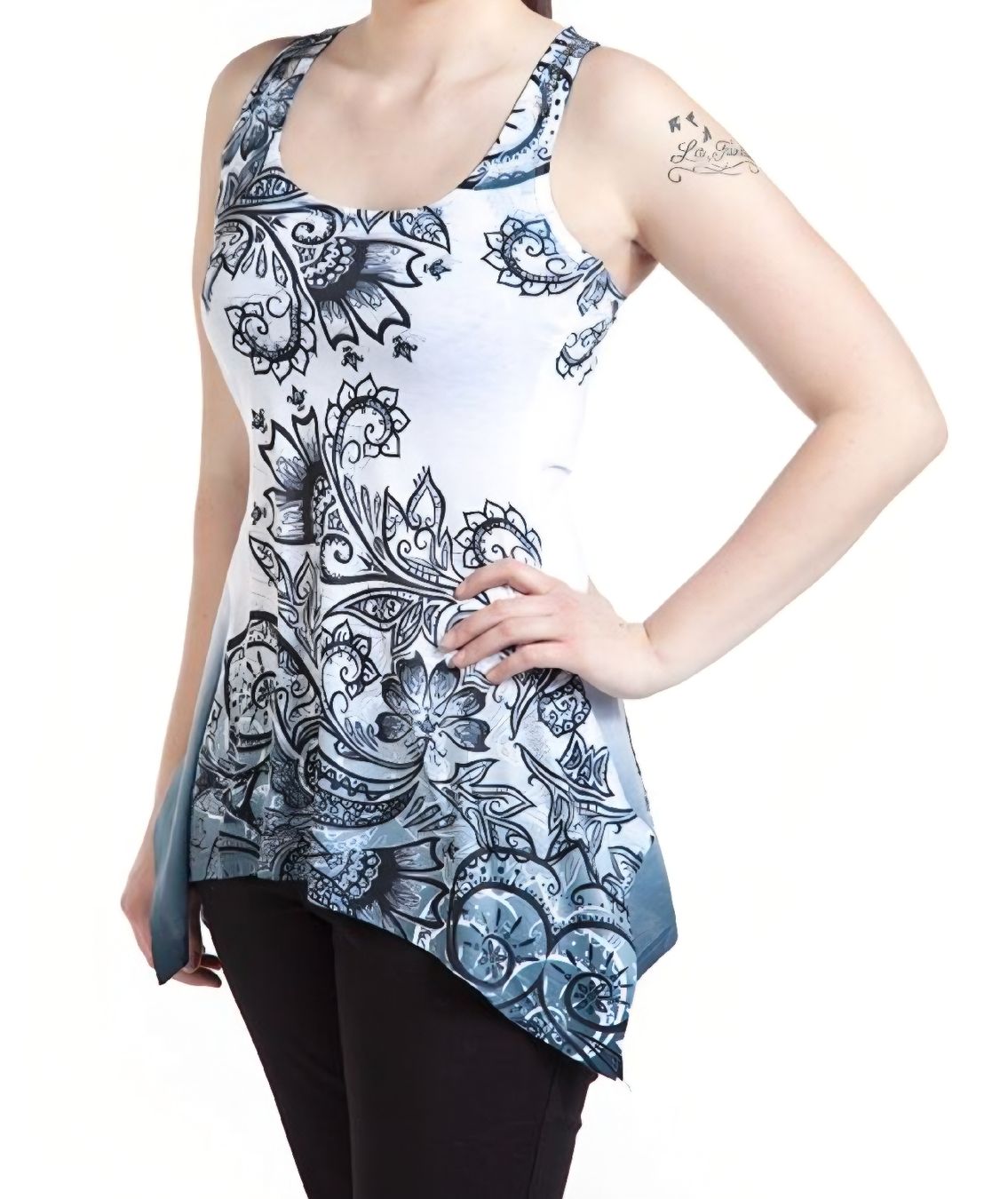 Top: Gothic Shirt / Top Bundle Gr. M Damen, Innocent, EMP – Usato da Neftenbach venduto da isa_f7mb 8