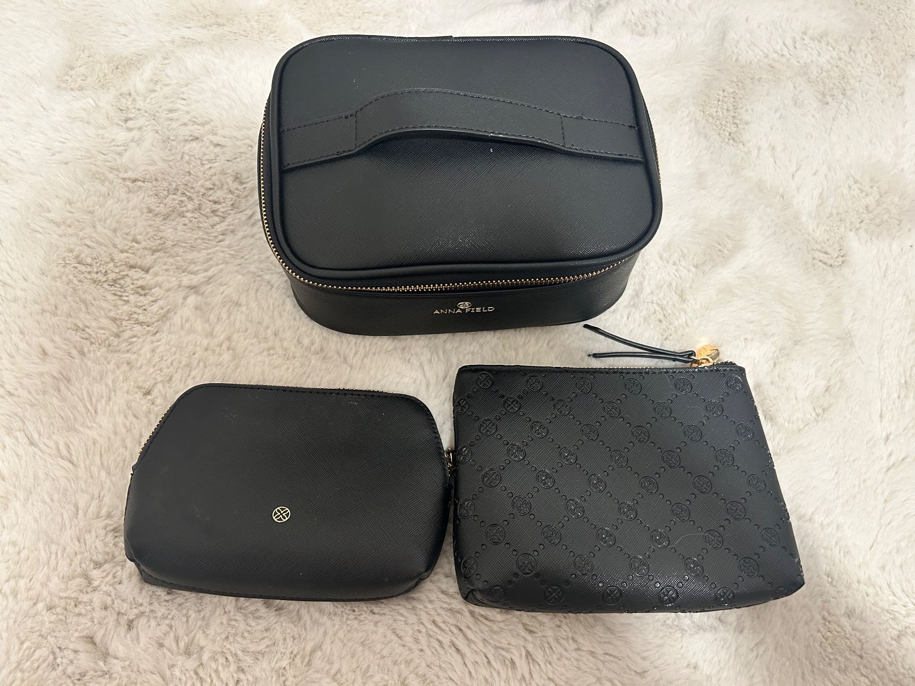 Trousses de maquillage: Anna Field Necessaire Set, 3 verschiedene Grössen – D'occasion à Zizers par Neka19