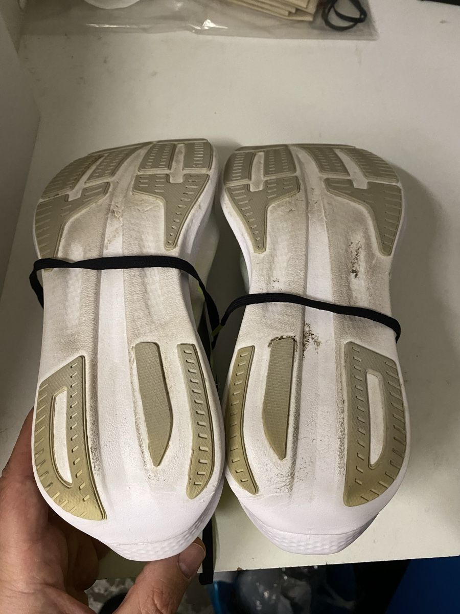 Brooks hyperion élite 2 (Neu (gemäss Beschreibung)) in Genève für CHF ...